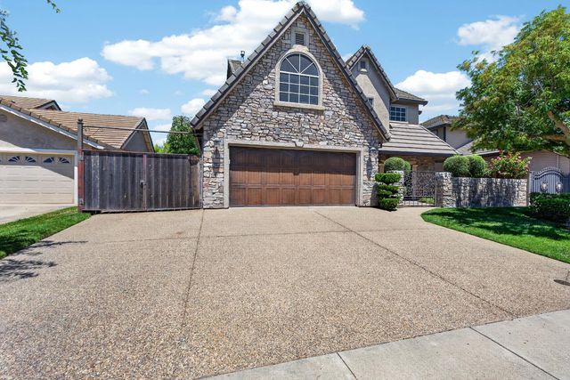 4409 Curlew St, Stockton, CA 95219