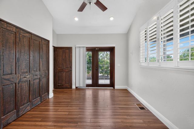4409 Curlew St, Stockton, CA 95219