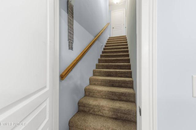 48 Saddle Brook Lane, Crossville, TN 38571