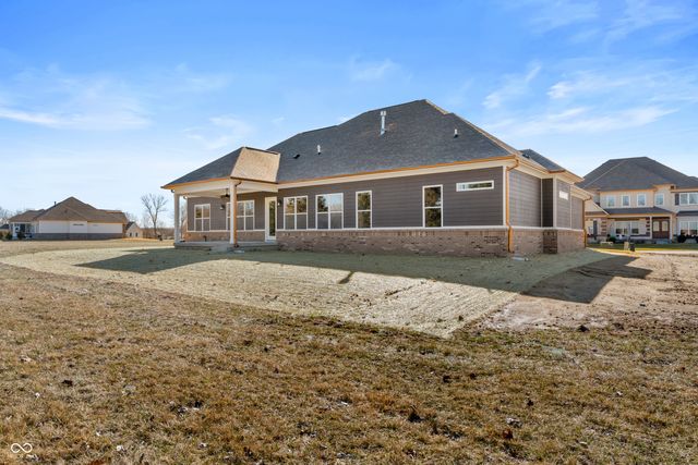 4248 Stone Lake Drive, Zionsville, IN 46077