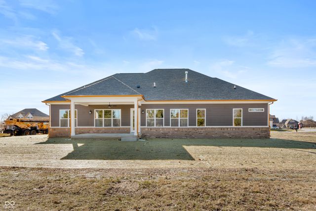 4248 Stone Lake Drive, Zionsville, IN 46077