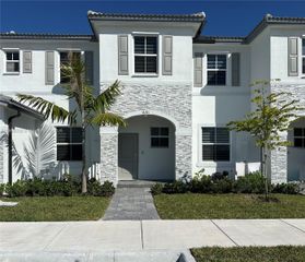 16311 SW 292nd St, Homestead, FL 33033