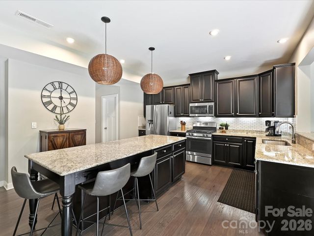 10440 Paper Birch Drive, Charlotte, NC 28215