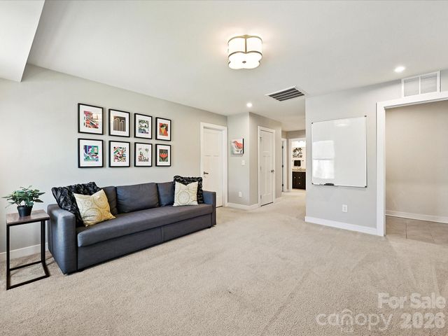 10440 Paper Birch Drive, Charlotte, NC 28215