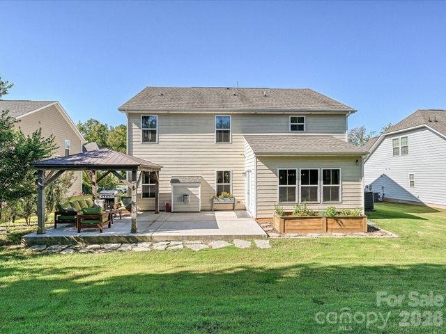 10440 Paper Birch Drive, Charlotte, NC 28215