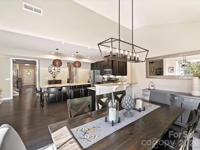 10440 Paper Birch Drive, Charlotte, NC 28215