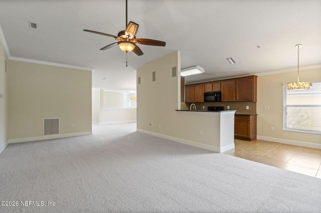 6625 SHADED ROCK Court 22A, Jacksonville, FL 32258