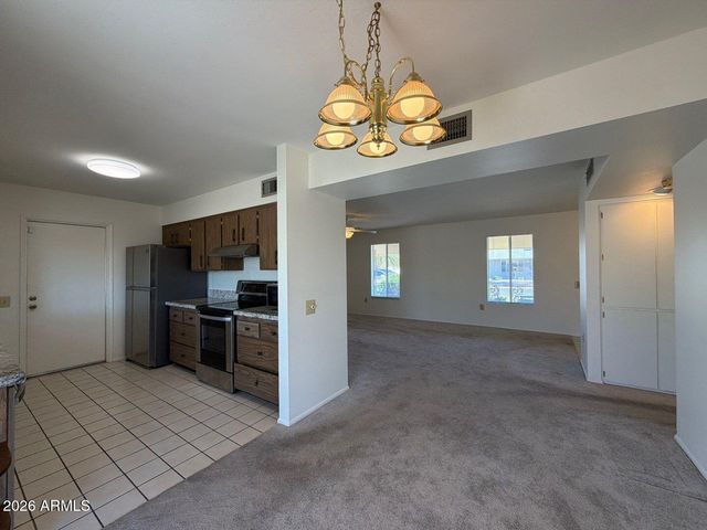 10201 W SUTTERS GOLD Lane, Sun City, AZ 85351