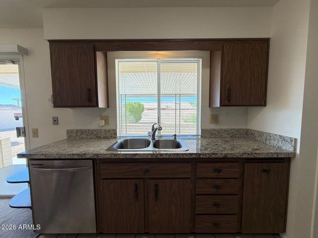10201 W SUTTERS GOLD Lane, Sun City, AZ 85351