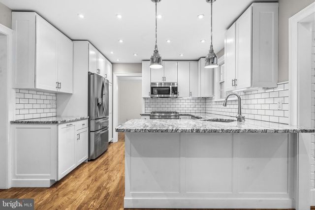 8927 CROMWELL DR, Springfield, VA 22151