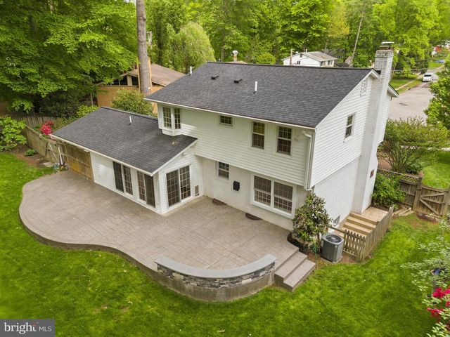 8927 CROMWELL DR, Springfield, VA 22151