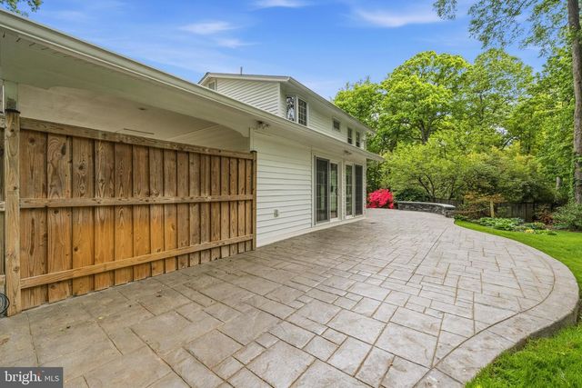 8927 CROMWELL DR, Springfield, VA 22151