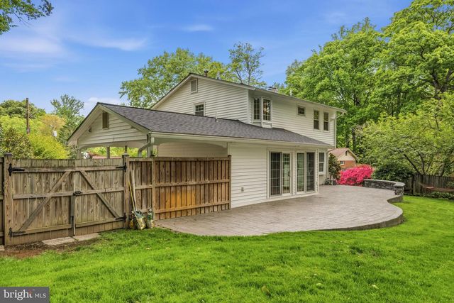 8927 CROMWELL DR, Springfield, VA 22151