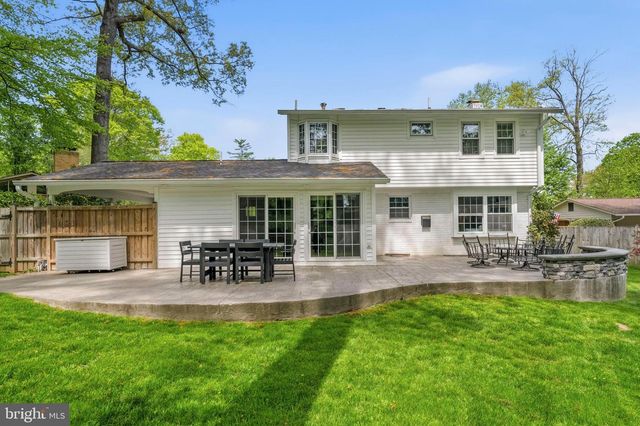 8927 CROMWELL DR, Springfield, VA 22151