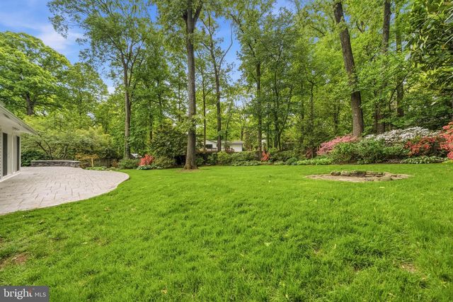 8927 CROMWELL DR, Springfield, VA 22151