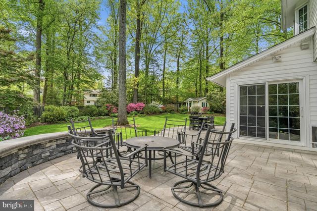 8927 CROMWELL DR, Springfield, VA 22151