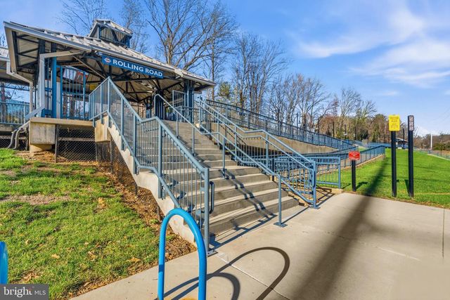 8927 CROMWELL DR, Springfield, VA 22151