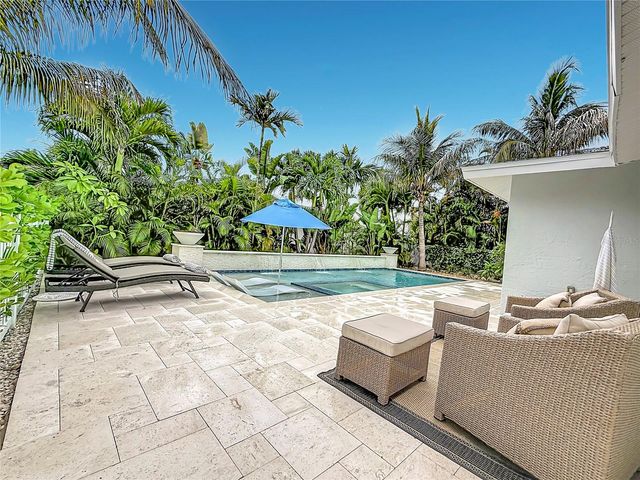2931 ALTON DRIVE, St Pete Beach, FL 33706