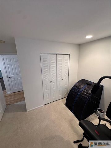 194 Yorkshire Court, Old Bridge, NJ 08857