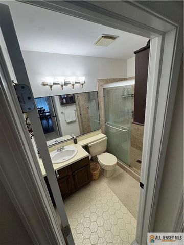 194 Yorkshire Court, Old Bridge, NJ 08857