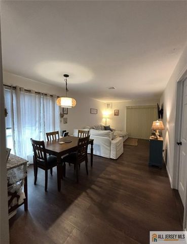 194 Yorkshire Court, Old Bridge, NJ 08857