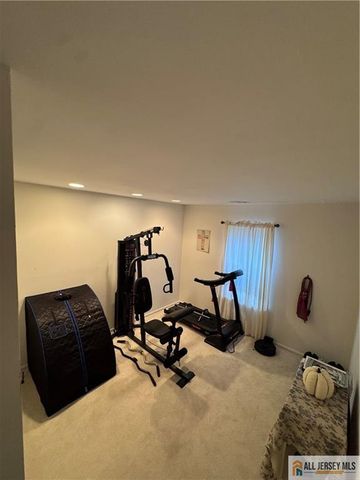 194 Yorkshire Court, Old Bridge, NJ 08857