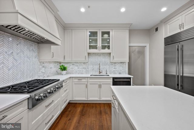 7801 HIDDEN MEADOW TER, Potomac, MD 20854