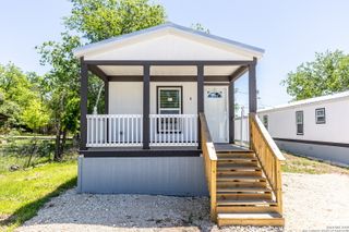 193 live oak # 4, Medina, TX 78055