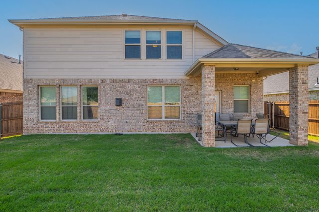 2001 Lake Pine Drive, Little Elm, TX 75068