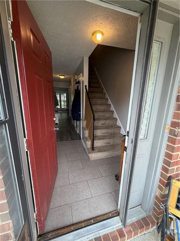 368 Deputy Ln Unit E, Newport News, VA 23608