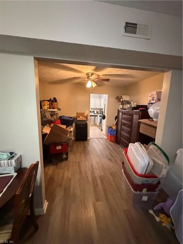368 Deputy Ln Unit E, Newport News, VA 23608