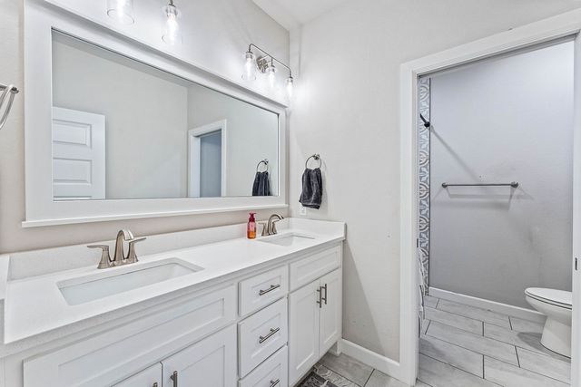 1340 Cittadella Avenue, Tontitown, AR 72762