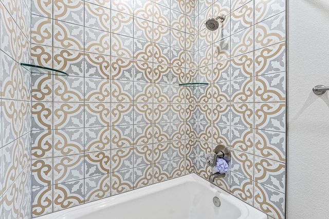 1340 Cittadella Avenue, Tontitown, AR 72762