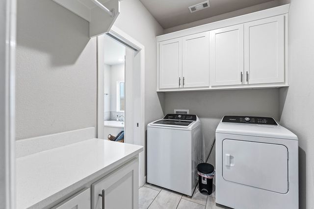 1340 Cittadella Avenue, Tontitown, AR 72762