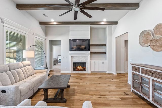 1340 Cittadella Avenue, Tontitown, AR 72762