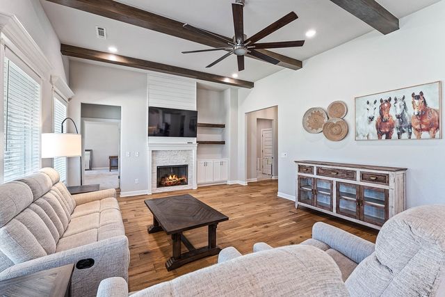 1340 Cittadella Avenue, Tontitown, AR 72762