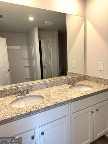 11075 Suria Drive SE, Covington, GA 30014