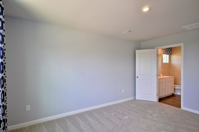 101 BULLPEN CT F, Clarksville, TN 37042