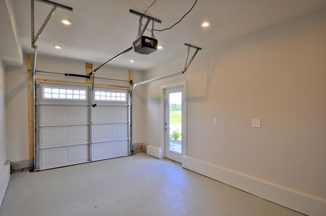 101 BULLPEN CT F, Clarksville, TN 37042