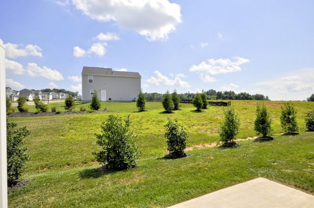 101 BULLPEN CT F, Clarksville, TN 37042