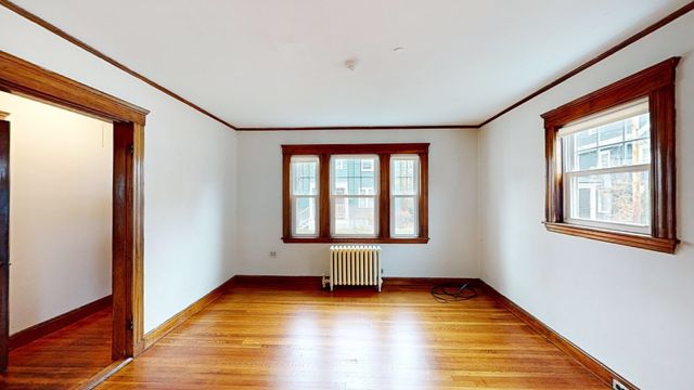 9 Henry St. 1, Brookline, MA 02445