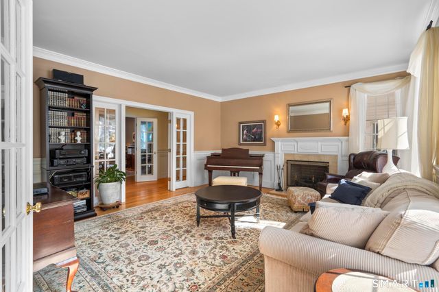 39 Nettleton Drive, Woodbridge, CT 06525