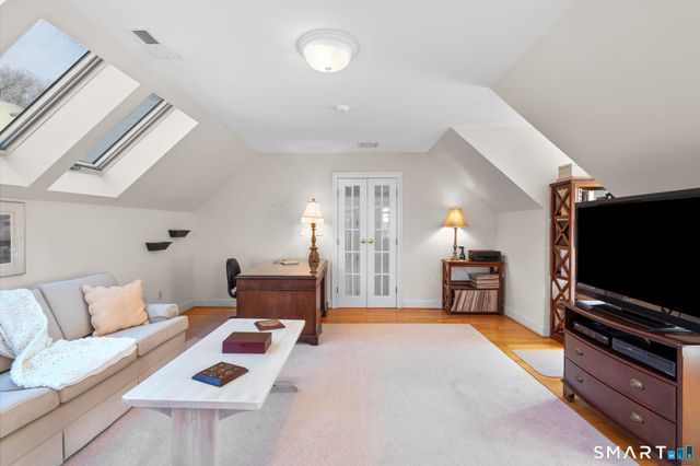 39 Nettleton Drive, Woodbridge, CT 06525