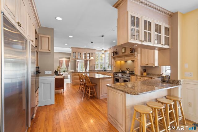 39 Nettleton Drive, Woodbridge, CT 06525