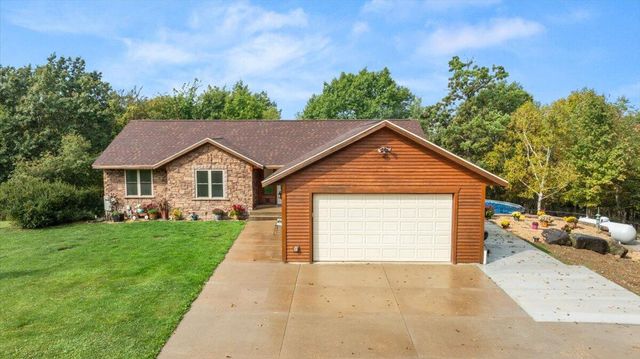 S5773 Reality ROAD, Viola, WI 54664