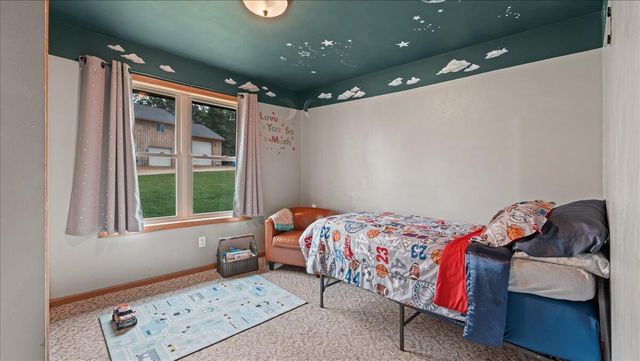 S5773 Reality ROAD, Viola, WI 54664