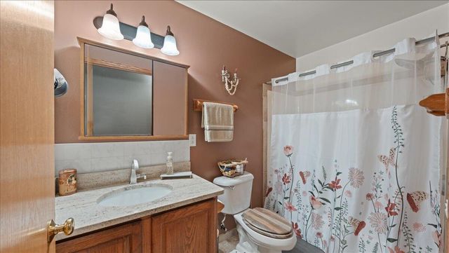 S5773 Reality ROAD, Viola, WI 54664