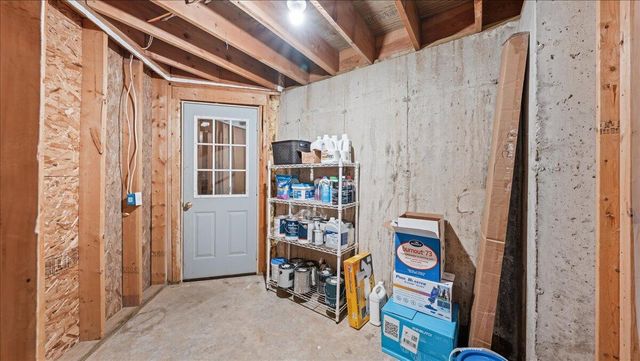 S5773 Reality ROAD, Viola, WI 54664