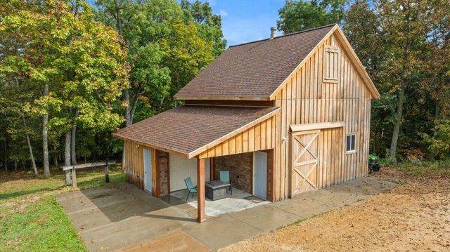 S5773 Reality ROAD, Viola, WI 54664