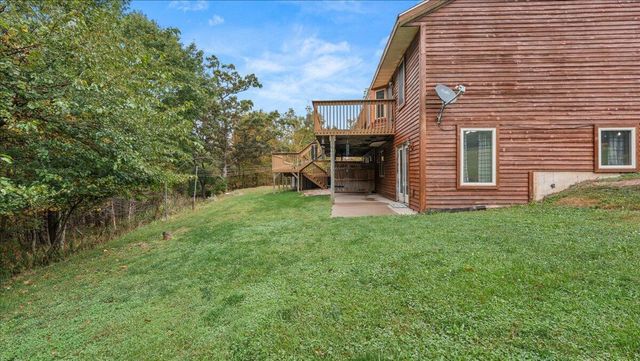 S5773 Reality ROAD, Viola, WI 54664